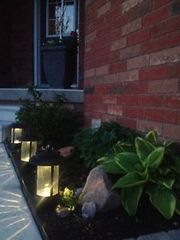 Ups-a-Daisy Lawn and Gardening Services
