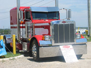 Heavy duty truck oil change