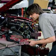 Get No.1 Collision Repair Service in Winnipeg at Low Price